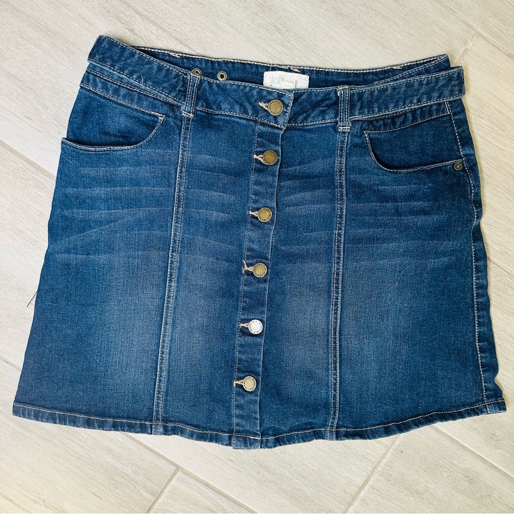 Jolt Blue Denim Button Skirt